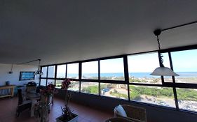 Accommodation Front - Fabulous 4 Sleeper With Jaw - Dropping Views
